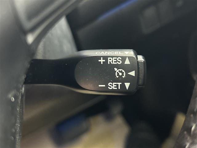 ハリアー プレミアム　禁煙車／アルパインナビ／バックカメラ／パワーバックドア／トヨタセーフティセンス／プリクラッシュセーフティ／オートマチックハイビーム／レーンディパーチャーアラート／運転席パワーシート（24枚目）