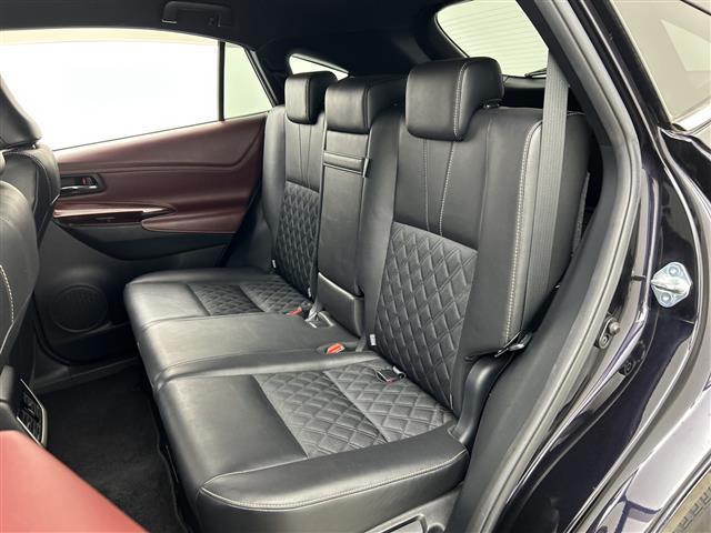 ハリアー プレミアム　禁煙車／アルパインナビ／バックカメラ／パワーバックドア／トヨタセーフティセンス／プリクラッシュセーフティ／オートマチックハイビーム／レーンディパーチャーアラート／運転席パワーシート（28枚目）