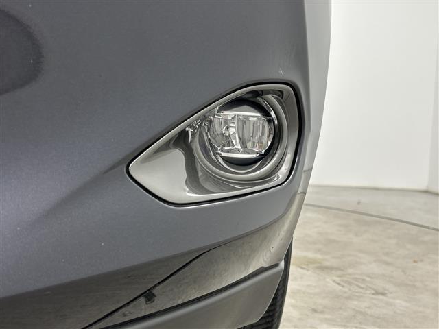 ハリアー プレミアム　禁煙車／アルパインナビ／バックカメラ／パワーバックドア／トヨタセーフティセンス／プリクラッシュセーフティ／オートマチックハイビーム／レーンディパーチャーアラート／運転席パワーシート（33枚目）