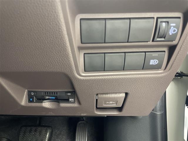 ヤリス ハイブリッドG /禁煙車/純正ナビ/バックカメラ/トヨタセーフティセンス/プリクラッシュセーフティ/オートマチックハイビーム/レーダークルーズコントロール/前席シートヒーター/ビルトインETC(21枚目)