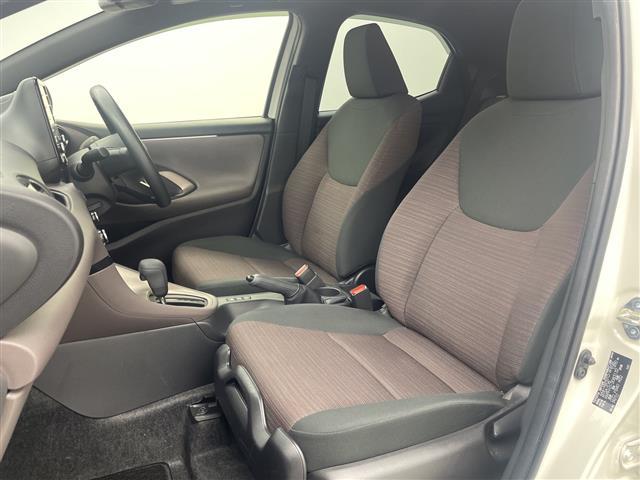 ヤリス ハイブリッドG /禁煙車/純正ナビ/バックカメラ/トヨタセーフティセンス/プリクラッシュセーフティ/オートマチックハイビーム/レーダークルーズコントロール/前席シートヒーター/ビルトインETC(26枚目)