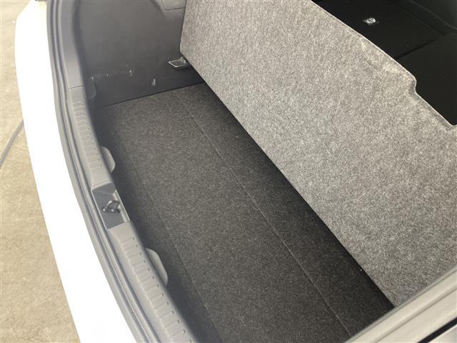 ヤリス ハイブリッドG /禁煙車/純正ナビ/バックカメラ/トヨタセーフティセンス/プリクラッシュセーフティ/オートマチックハイビーム/レーダークルーズコントロール/前席シートヒーター/ビルトインETC(33枚目)