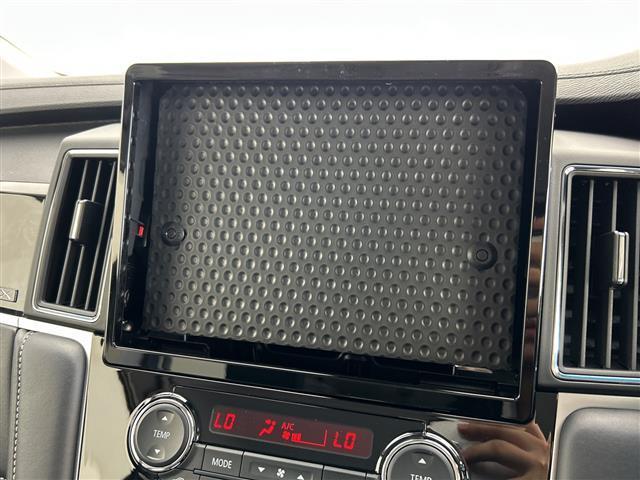 デリカD:5 シャモニー 登録済未使用車 前席シートヒーター ステアリングヒーター パドルシフト 両側パワースライドドア レーダークルーズコントロール ブラインドスポットモニター Autoハイビーム 電動パーキング スペアキー(18枚目)