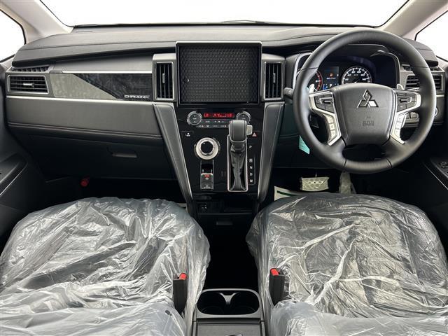 デリカD:5 シャモニー 登録済未使用車 前席シートヒーター ステアリングヒーター パドルシフト 両側パワースライドドア レーダークルーズコントロール ブラインドスポットモニター Autoハイビーム 電動パーキング スペアキー(44枚目)