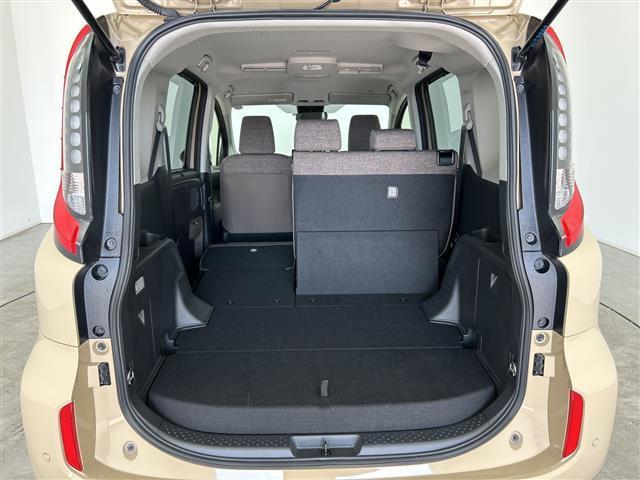 シエンタ ハイブリッドＺ　禁煙車／純正ナビ／両側パワースライドドア／パノラミックビューモニター／ブラインドスポットモニター／トヨタセーフティセンス／プリクラッシュセーフティ／オートマチックハイビーム／レーダー（38枚目）