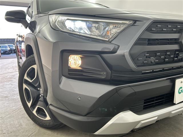 ＲＡＶ４ アドベンチャー　禁煙車　純正９インチナビ　フルセグＴＶ／Ｂｌｕｅｔｏｏｔｈ　バックカメラ　純正アルミホイール　シートヒーター　ベンチレーション　ハンドルヒーター　ステアリングスイッチ　オートエアコン（33枚目）