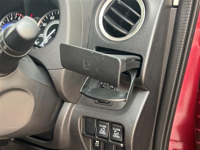 デイズルークス ハイウェイスター ターボ 禁煙車 純正SDナビ(フルセグTV/CD/DVD/AUX/USB) 全方位カメラ 両側パワースライドドア 横滑り防止装置 プッシュスタート スマートキー スペアキー×1 純正15インチアルミホイール(6枚目)