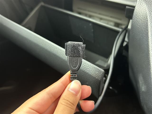 デイズルークス ハイウェイスター ターボ 禁煙車 純正SDナビ(フルセグTV/CD/DVD/AUX/USB) 全方位カメラ 両側パワースライドドア 横滑り防止装置 プッシュスタート スマートキー スペアキー×1 純正15インチアルミホイール(19枚目)