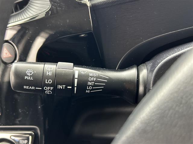 アクア Sスタイルブラック /禁煙車/純正ナビ/パノラミックビューモニター/トヨタセーフティセンス/プリクラッシュセーフティ/オートマチックハイビーム/レーディパーチャーアラート/ETC/ドライブレコーダー(24枚目)