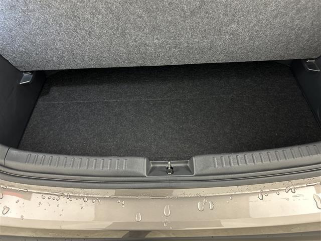 ヤリス Z 禁煙車 純正メモリナビ BT USB Bカメラ 追従クルーズコントロール 前席シートヒーター レーンキープアシスト 衝突被害軽減システム 前後ドライブレコーダー ビルトインETC 前後コーナーセンサー(25枚目)