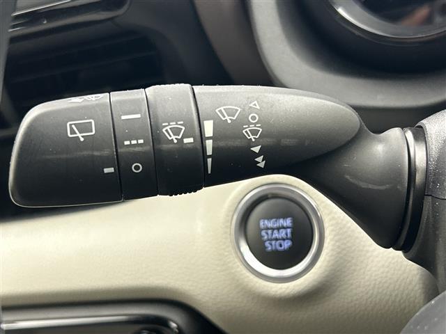 ヤリス Z 禁煙車 純正メモリナビ BT USB Bカメラ 追従クルーズコントロール 前席シートヒーター レーンキープアシスト 衝突被害軽減システム 前後ドライブレコーダー ビルトインETC 前後コーナーセンサー(28枚目)