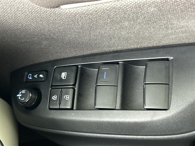 ヤリス Z 禁煙車 純正メモリナビ BT USB Bカメラ 追従クルーズコントロール 前席シートヒーター レーンキープアシスト 衝突被害軽減システム 前後ドライブレコーダー ビルトインETC 前後コーナーセンサー(40枚目)