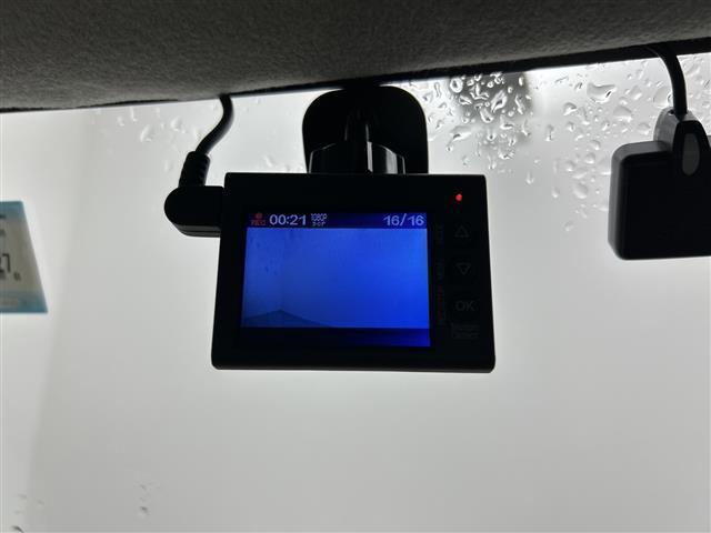 タント X SAIII 禁煙車/スマートアシストIII/衝突軽減システム/社外メモリナビ/フルセグTV/バックカメラ/片側パワースライドドア/シートヒーター/ETC/ステアリングスイッチ/シートヒーター/ETC/(9枚目)