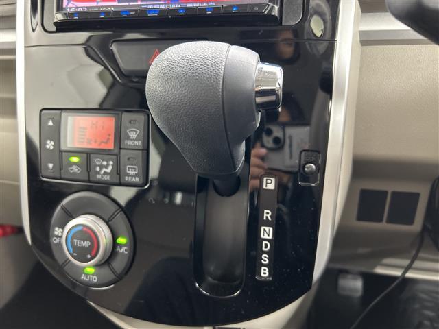 タント X SAIII 禁煙車/スマートアシストIII/衝突軽減システム/社外メモリナビ/フルセグTV/バックカメラ/片側パワースライドドア/シートヒーター/ETC/ステアリングスイッチ/シートヒーター/ETC/(24枚目)