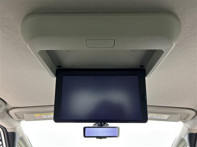 セレナ ハイウェイスターV 禁煙車/純正10型SDナビ/アラウンドビューモニター/ハンズフリー機能付き両側パワースライドドア/プロパイロット/衝突軽減ブレーキ/11型後席モニター/デジタルインナーミラー/ビルトインETC/LED(6枚目)