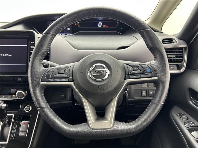 セレナ ハイウェイスターV 禁煙車/純正10型SDナビ/アラウンドビューモニター/ハンズフリー機能付き両側パワースライドドア/プロパイロット/衝突軽減ブレーキ/11型後席モニター/デジタルインナーミラー/ビルトインETC/LED(21枚目)