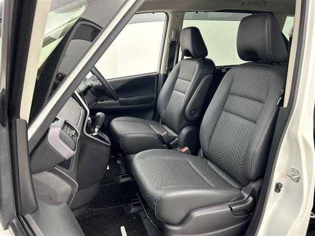 セレナ ハイウェイスターV 禁煙車/純正10型SDナビ/アラウンドビューモニター/ハンズフリー機能付き両側パワースライドドア/プロパイロット/衝突軽減ブレーキ/11型後席モニター/デジタルインナーミラー/ビルトインETC/LED(32枚目)