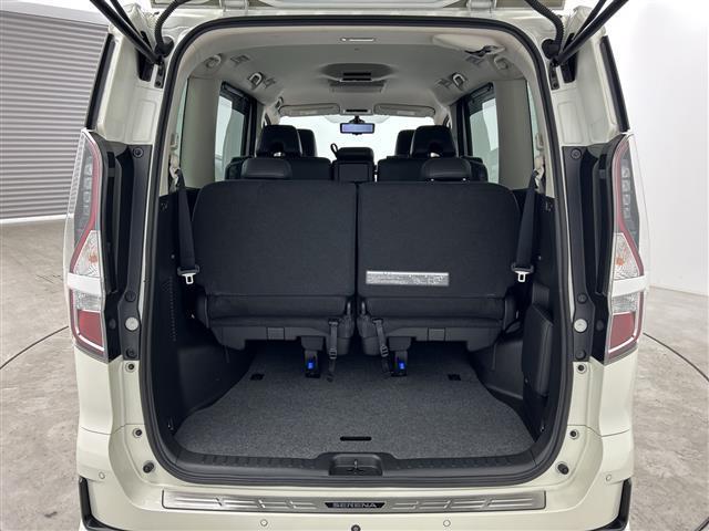 セレナ ハイウェイスターV 禁煙車/純正10型SDナビ/アラウンドビューモニター/ハンズフリー機能付き両側パワースライドドア/プロパイロット/衝突軽減ブレーキ/11型後席モニター/デジタルインナーミラー/ビルトインETC/LED(35枚目)