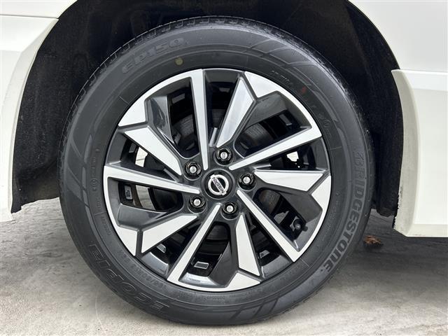 セレナ ハイウェイスターV 禁煙車/純正10型SDナビ/アラウンドビューモニター/ハンズフリー機能付き両側パワースライドドア/プロパイロット/衝突軽減ブレーキ/11型後席モニター/デジタルインナーミラー/ビルトインETC/LED(42枚目)