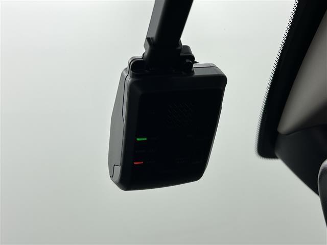 ZR-V e:HEV Z /禁煙車/純正9型ナビ/BOSEプレミアムサウンド/全方位カメラ/レーダークルーズコントロール/純正ビルトインETC2.0/ホンダセンシング/衝突軽減ブレーキ/レーンキープアシスト/ワイヤレス充電/(30枚目)