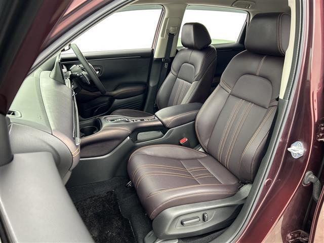 ZR-V e:HEV Z /禁煙車/純正9型ナビ/BOSEプレミアムサウンド/全方位カメラ/レーダークルーズコントロール/純正ビルトインETC2.0/ホンダセンシング/衝突軽減ブレーキ/レーンキープアシスト/ワイヤレス充電/(39枚目)