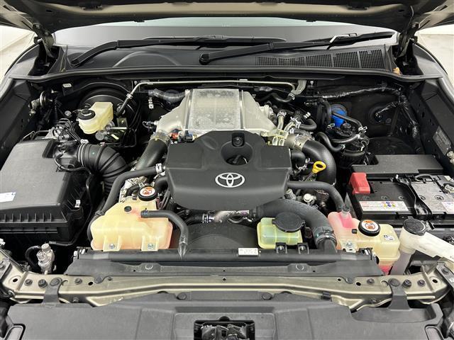 ハイラックス Z /禁煙車/純正7型ナビフルセグTV/Bluetooth/HDMI/バックカメラ/トノカバー/レーダークルーズコントロール/フォグライト/純正アルミホイール/衝突軽減ブレーキシステム/オートライト(43枚目)