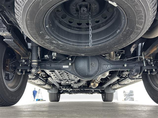 ハイラックス Z /禁煙車/純正7型ナビフルセグTV/Bluetooth/HDMI/バックカメラ/トノカバー/レーダークルーズコントロール/フォグライト/純正アルミホイール/衝突軽減ブレーキシステム/オートライト(44枚目)