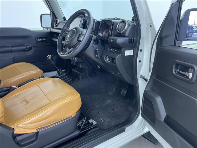 最新ナビ（フルセグ・ワンセグ・ＤＶＤ再生）もご案内。カロッツェリア・アルパイン・イクリプスのナビを取扱しておりバックカメラ（バックモニター）後席モニター（フリップダウンモニター）の取付も可能です。