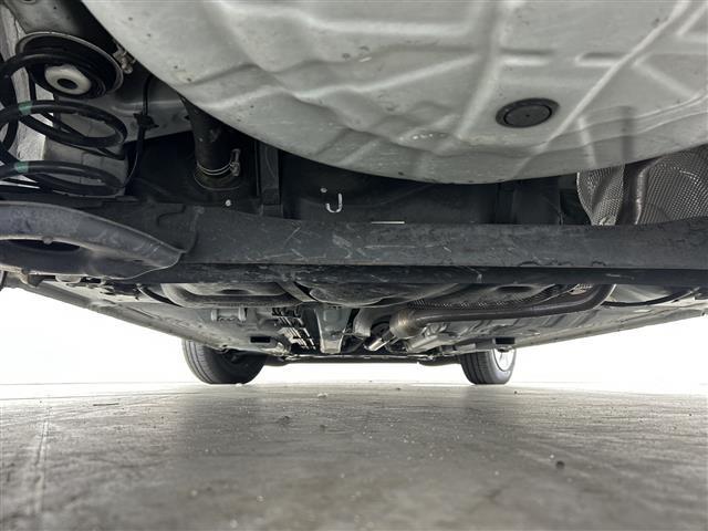 【下廻り】目立つ錆や、オイル漏れもなく安心です！掲載箇所以外にご希望の写真がございましたら、お気軽にお問い合わせ下さい！メールや郵送でお送りさせていただきます。