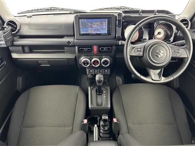 ジムニー XC 禁煙車 純正ナビ 衝突軽減ブレーキ レーンキープアシスト クルーズコントロール 4WD ターボ 純正ビルトインETC DN席シートヒーター 純正前後ドライブレコーダー オートハイビーム LED フォグ(3枚目)