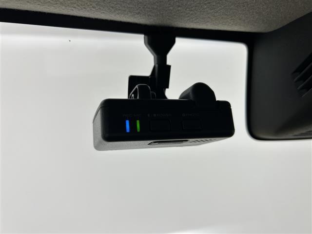 ジムニー XC 禁煙車 純正ナビ 衝突軽減ブレーキ レーンキープアシスト クルーズコントロール 4WD ターボ 純正ビルトインETC DN席シートヒーター 純正前後ドライブレコーダー オートハイビーム LED フォグ(10枚目)