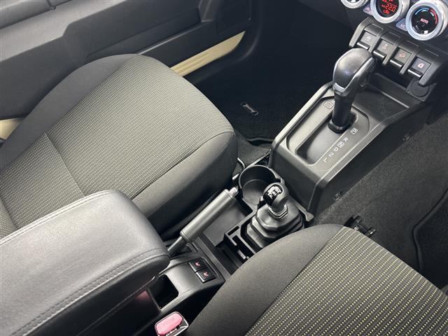 ジムニー XC 禁煙車 純正ナビ 衝突軽減ブレーキ レーンキープアシスト クルーズコントロール 4WD ターボ 純正ビルトインETC DN席シートヒーター 純正前後ドライブレコーダー オートハイビーム LED フォグ(30枚目)