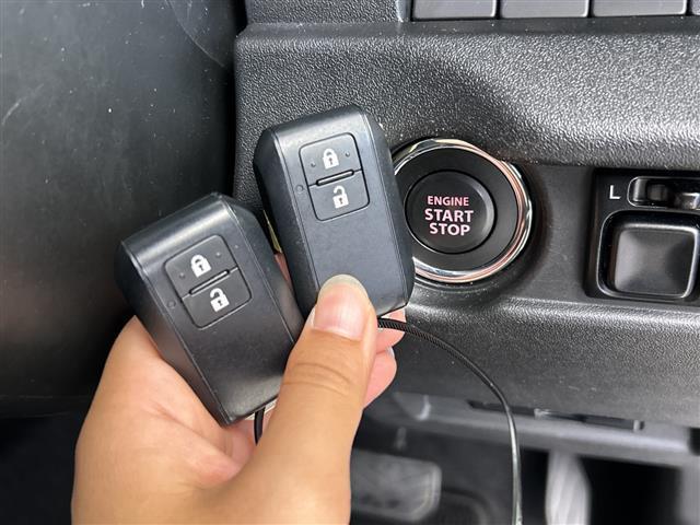 ジムニー XC 禁煙車 純正ナビ 衝突軽減ブレーキ レーンキープアシスト クルーズコントロール 4WD ターボ 純正ビルトインETC DN席シートヒーター 純正前後ドライブレコーダー オートハイビーム LED フォグ(35枚目)