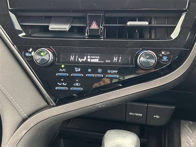 カムリ WS 禁煙車 純正ディスプレイオーディオ トヨタセーフティセンス 衝突軽減ブレーキ レーダークルーズコントロール ブラインドスポットモニター 前後クリアランスソナー 前席パワーシート 前席シートヒーター(5枚目)