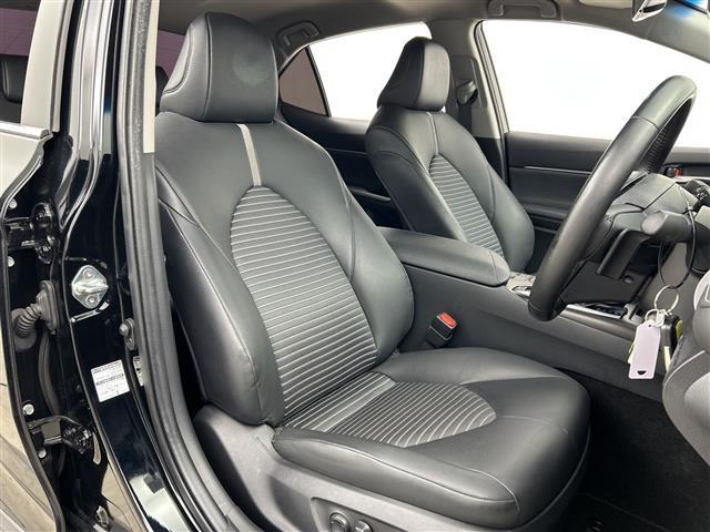 カムリ WS 禁煙車 純正ディスプレイオーディオ トヨタセーフティセンス 衝突軽減ブレーキ レーダークルーズコントロール ブラインドスポットモニター 前後クリアランスソナー 前席パワーシート 前席シートヒーター(12枚目)