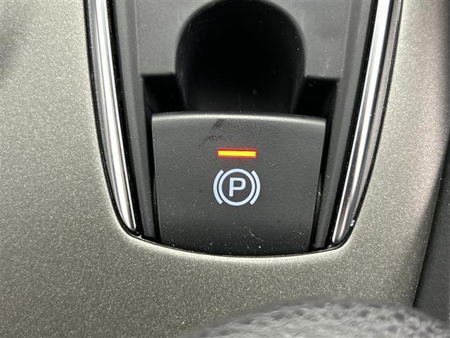 カムリ WS 禁煙車 純正ディスプレイオーディオ トヨタセーフティセンス 衝突軽減ブレーキ レーダークルーズコントロール ブラインドスポットモニター 前後クリアランスソナー 前席パワーシート 前席シートヒーター(28枚目)