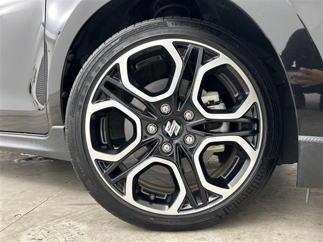 スイフトスポーツ ベースグレード /禁煙車/社外7型メモリナビ/フルセグTV/全方位カメラ/オートエアコン/MTモード付AT/パドルシフト/運転席シートヒーター/ウッドコンビステアリング/ステアリングスイッチ/レーダークルコン(15枚目)