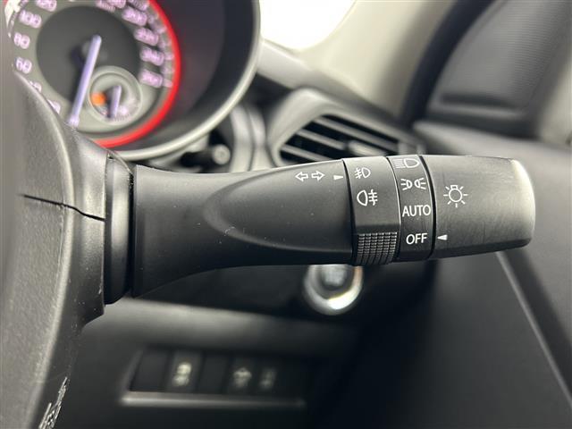スイフトスポーツ ベースグレード /禁煙車/社外7型メモリナビ/フルセグTV/全方位カメラ/オートエアコン/MTモード付AT/パドルシフト/運転席シートヒーター/ウッドコンビステアリング/ステアリングスイッチ/レーダークルコン(27枚目)