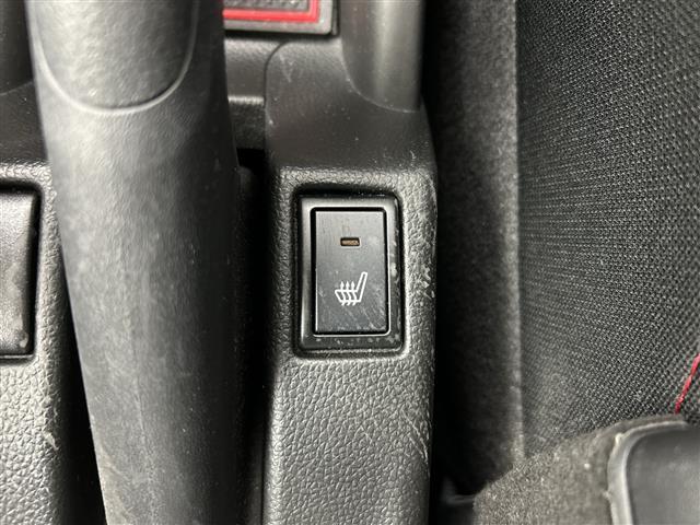 スイフトスポーツ ベースグレード /禁煙車/社外7型メモリナビ/フルセグTV/全方位カメラ/オートエアコン/MTモード付AT/パドルシフト/運転席シートヒーター/ウッドコンビステアリング/ステアリングスイッチ/レーダークルコン(33枚目)