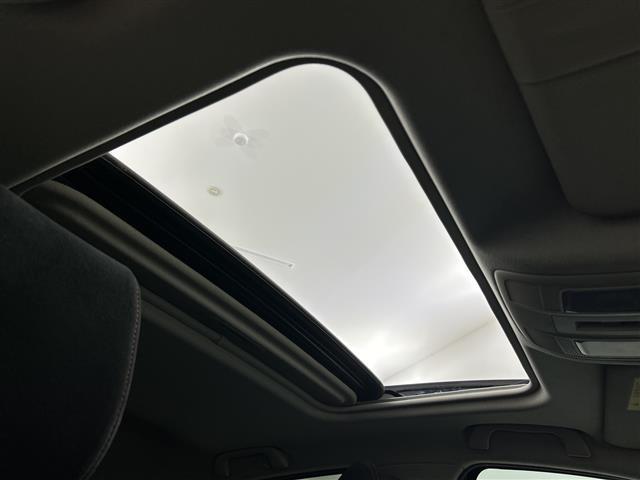 ガラスコーティング、ナビゲーション、ＥＴＣなど、その他のパーツの取り付けお見積もりのご相談も承っております！！クルマのこと何でもお任せください！