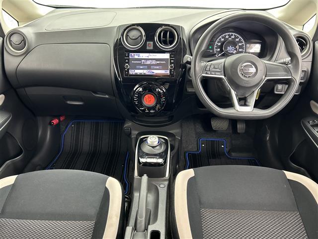 ノート e-パワー X 禁煙車 純正ナビ エマージェンシーブレーキ レーンキープアシスト アラウンドビューモニター インテリジェントスマートルームミラー 前後コーナーセンサー LED ETC DVD再生 Bluetooth(2枚目)