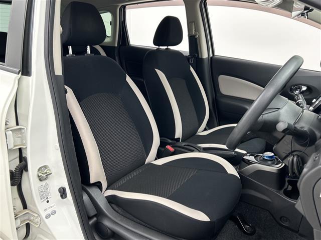 ノート e-パワー X 禁煙車 純正ナビ エマージェンシーブレーキ レーンキープアシスト アラウンドビューモニター インテリジェントスマートルームミラー 前後コーナーセンサー LED ETC DVD再生 Bluetooth(8枚目)