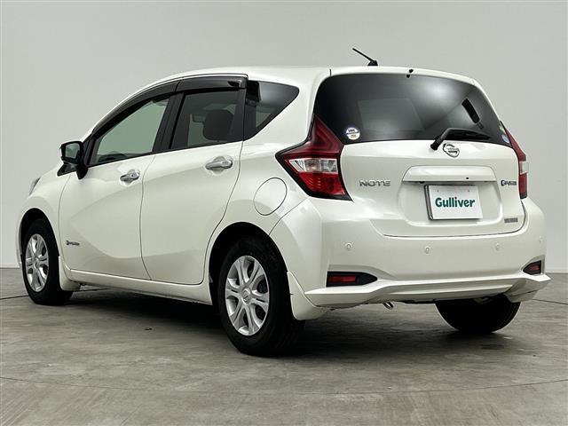 ノート e-パワー X 禁煙車 純正ナビ エマージェンシーブレーキ レーンキープアシスト アラウンドビューモニター インテリジェントスマートルームミラー 前後コーナーセンサー LED ETC DVD再生 Bluetooth(13枚目)