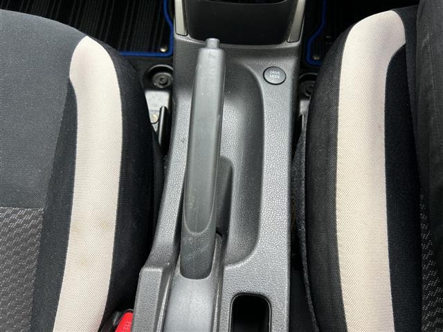 ノート e-パワー X 禁煙車 純正ナビ エマージェンシーブレーキ レーンキープアシスト アラウンドビューモニター インテリジェントスマートルームミラー 前後コーナーセンサー LED ETC DVD再生 Bluetooth(26枚目)