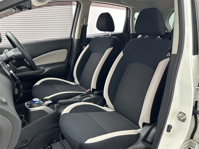 ノート e-パワー X 禁煙車 純正ナビ エマージェンシーブレーキ レーンキープアシスト アラウンドビューモニター インテリジェントスマートルームミラー 前後コーナーセンサー LED ETC DVD再生 Bluetooth(28枚目)