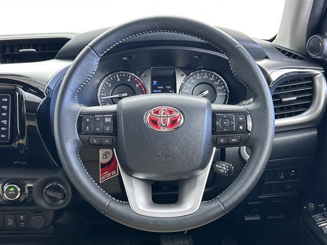 ハイラックス Ｚ　禁煙車　ＴＲＤ　ＲＡＹＳホイール　純正ナビ　バックカメラ　前後コーナーセンサー　トヨタセーフティーセンス　レーダークルーズコントロール　レーンキープアシスト　ＥＴＣ　プッシュスタート　スマートキー（21枚目）