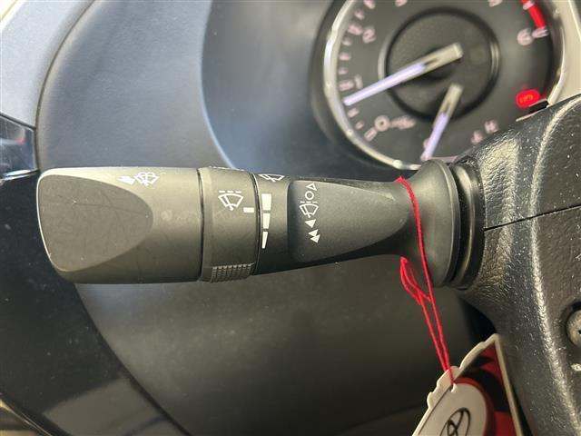 ハイラックス Ｚ　禁煙車　ＴＲＤ　ＲＡＹＳホイール　純正ナビ　バックカメラ　前後コーナーセンサー　トヨタセーフティーセンス　レーダークルーズコントロール　レーンキープアシスト　ＥＴＣ　プッシュスタート　スマートキー（22枚目）