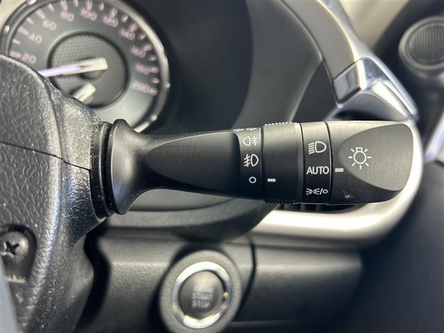 ハイラックス Ｚ　禁煙車　ＴＲＤ　ＲＡＹＳホイール　純正ナビ　バックカメラ　前後コーナーセンサー　トヨタセーフティーセンス　レーダークルーズコントロール　レーンキープアシスト　ＥＴＣ　プッシュスタート　スマートキー（23枚目）