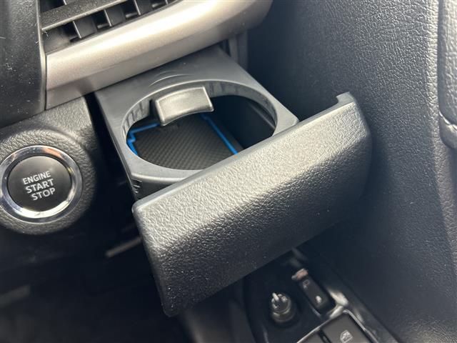ハイラックス Ｚ　禁煙車　ＴＲＤ　ＲＡＹＳホイール　純正ナビ　バックカメラ　前後コーナーセンサー　トヨタセーフティーセンス　レーダークルーズコントロール　レーンキープアシスト　ＥＴＣ　プッシュスタート　スマートキー（28枚目）