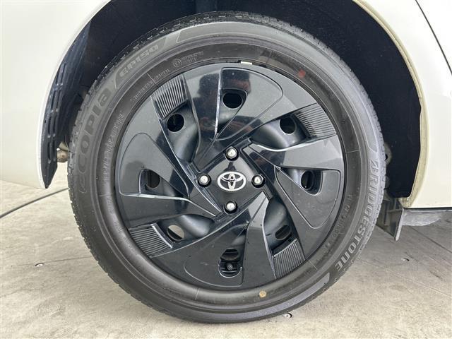 アクア Ｓ　グランパー　純正ナビ　全周囲　ＬＥＤヘッドライト　トヨタセーフティーセンス　レーンキープアシスト　前後コーナーセンサー　パーキングアシスト　オートライト　オートマチックハイビーム　スペアーキー　取説（17枚目）